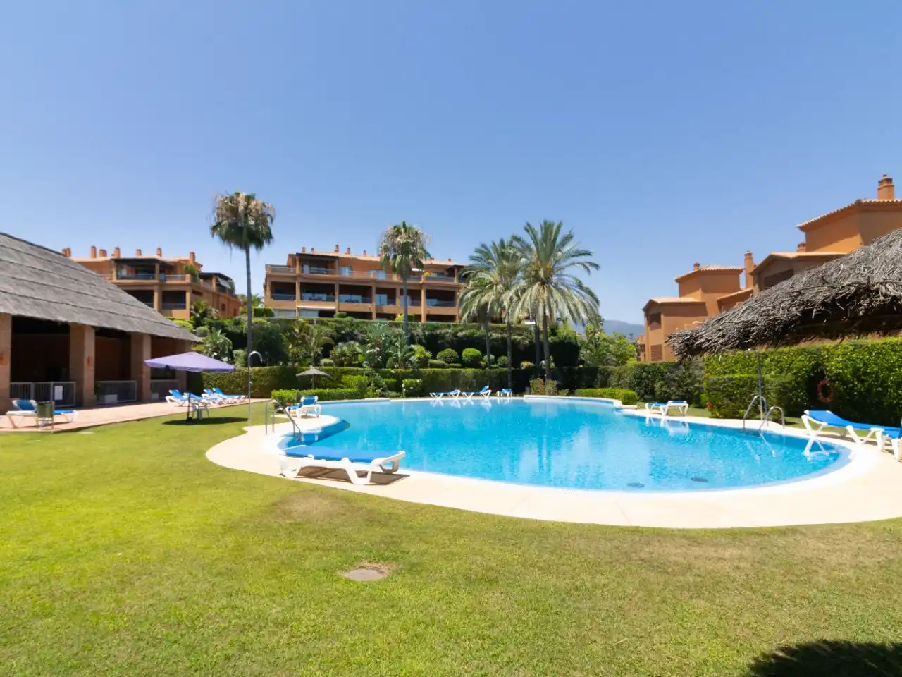 Garden of Flat for sale in Estepona  with Air Conditioner, Private garden and Terrace