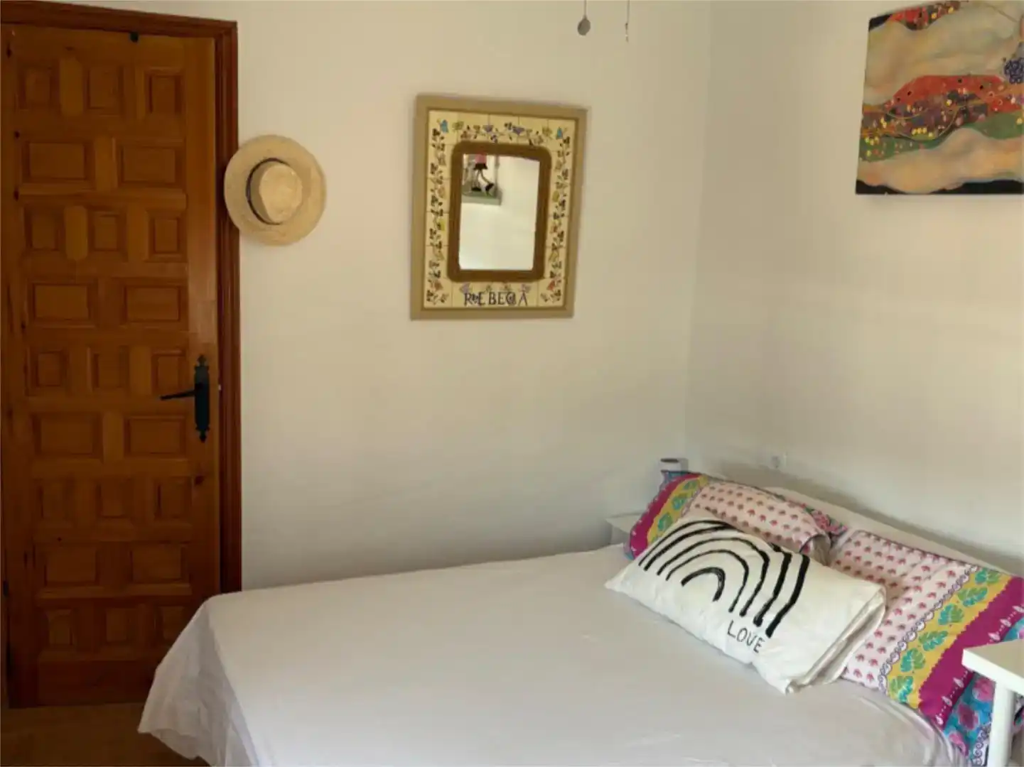 Schlafzimmer von Dachboden zur Miete in Zahara de los Atunes mit Klimaanlage, Schwimmbad und Balkon
