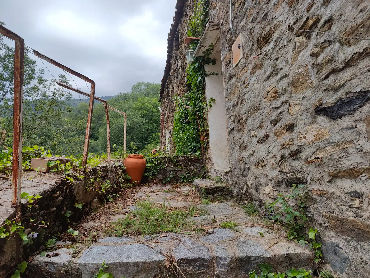 Terrace of Country homes for sale in Vilallonga de Ter