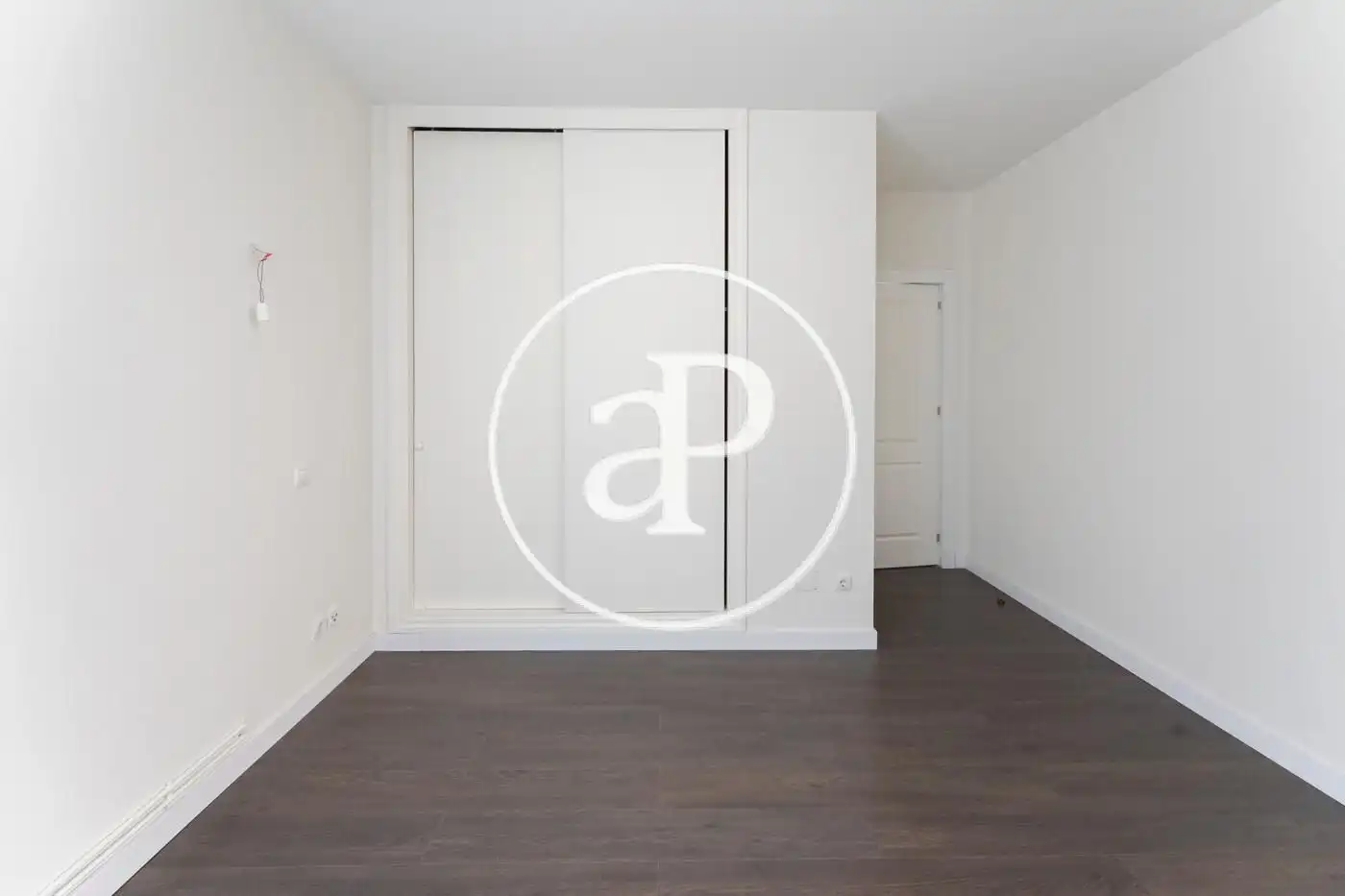 Bedroom of Flat for rent in Madrid  with Air Conditioner, Heating and Balcony