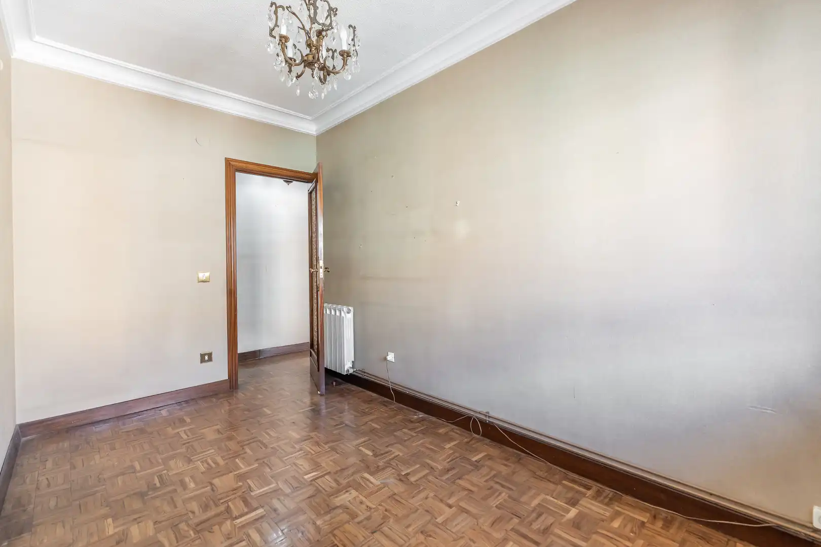 Habitación de Piso en venta en Madrid con Calefacción y Terraza