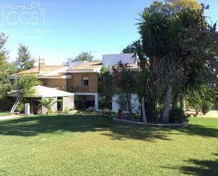 Garden of Country house for sale in Alcalá de Guadaira  with Air Conditioner, Storage room and Swimming Pool