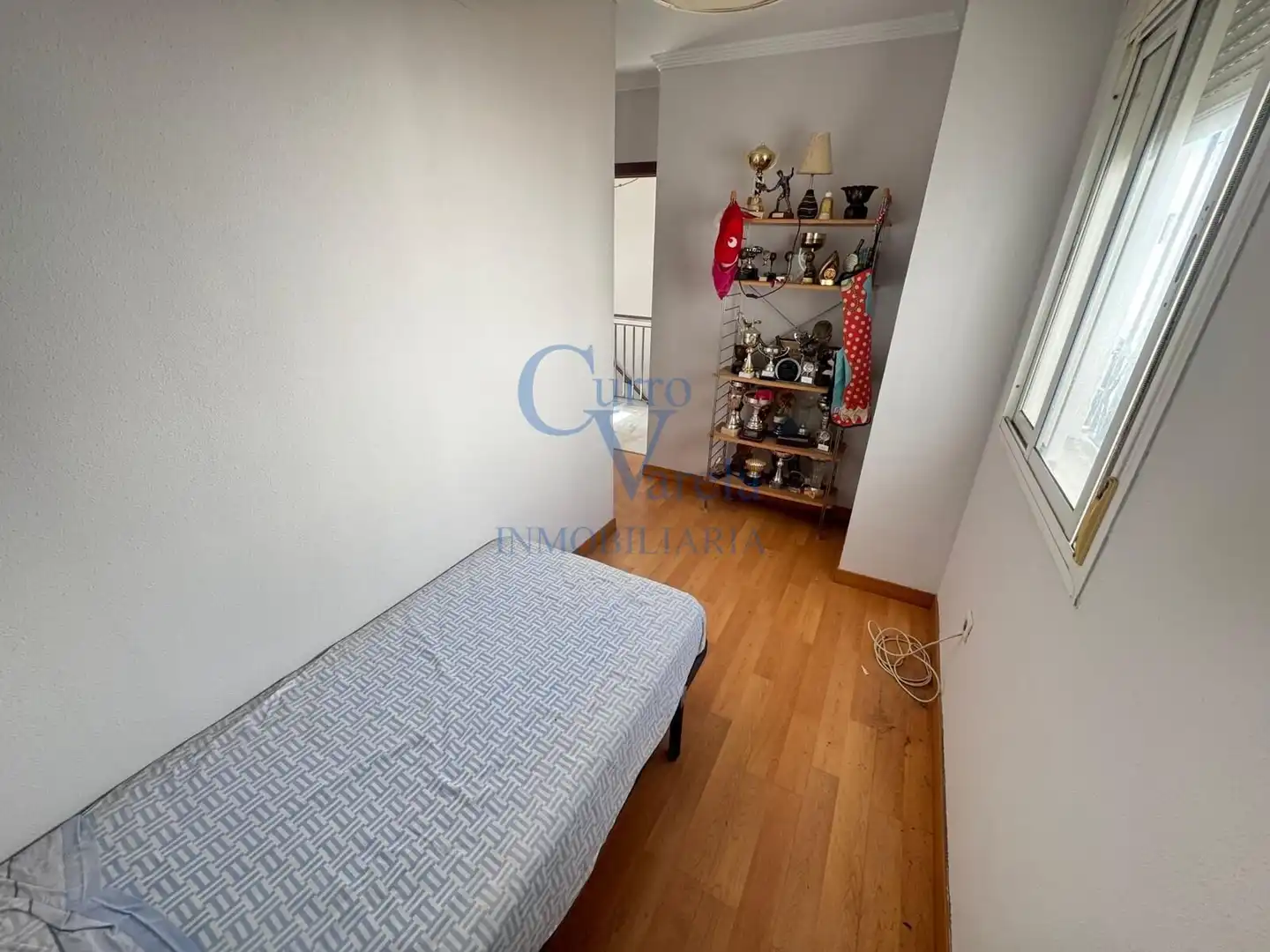 Habitación de Dúplex en venta en Dos Hermanas con Terraza y Trastero