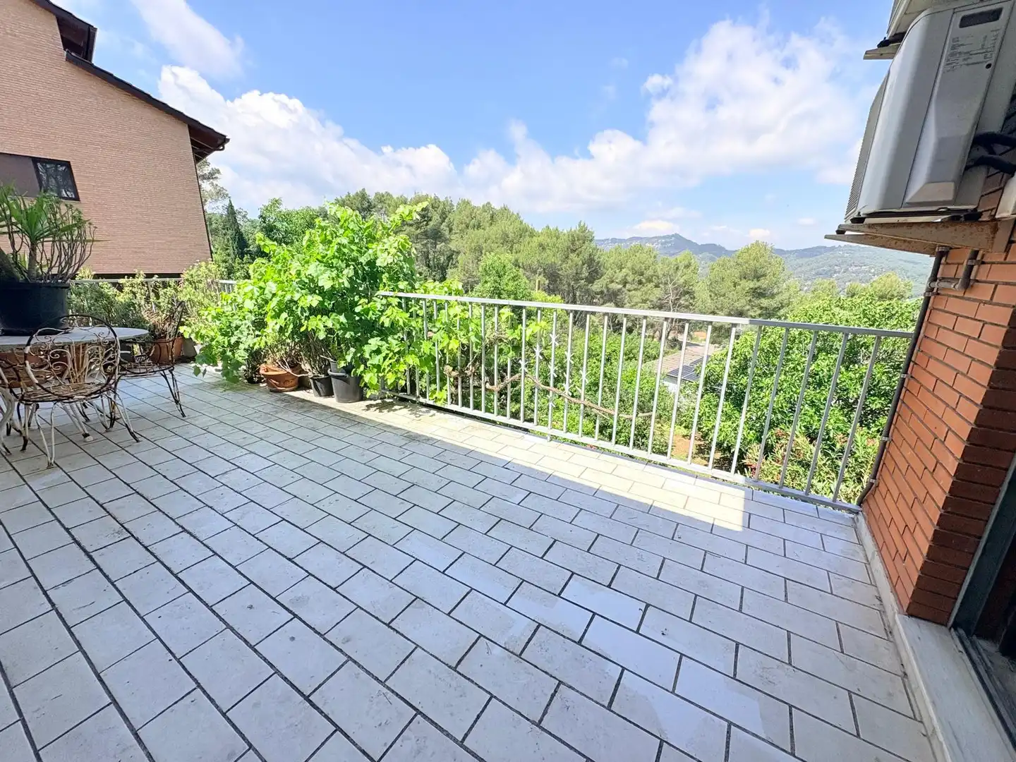 Terraza de Casa o chalet en venta en Corbera de Llobregat con Calefacción, Jardín privado y Terraza