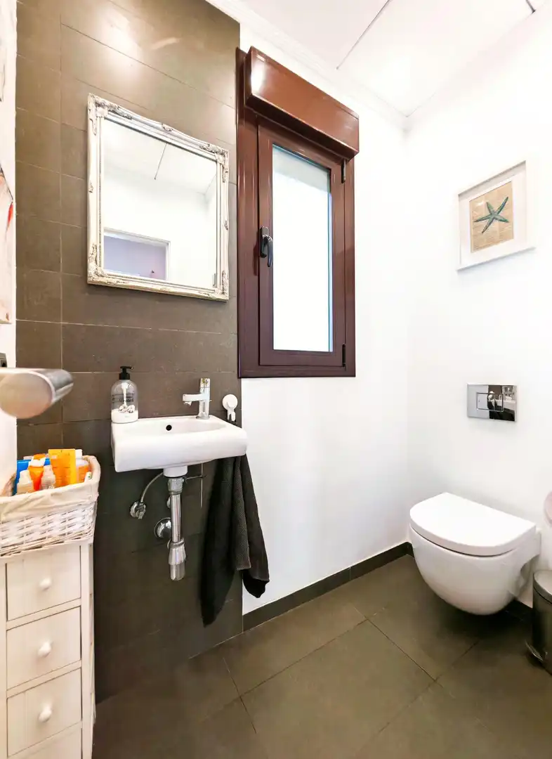 Baño de Casa o chalet en venta en Chiclana de la Frontera con Aire acondicionado, Jardín privado y Terraza