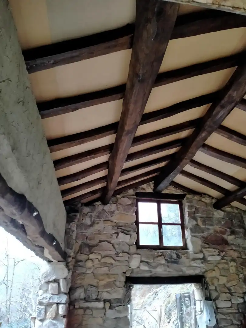 Country homes for sale in Piloña