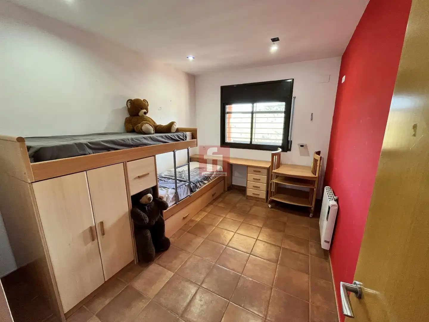 Schlafzimmer von Haus oder Chalet zum Verkauf in Olivella mit Terrasse, Abstellraum und Schwimmbad