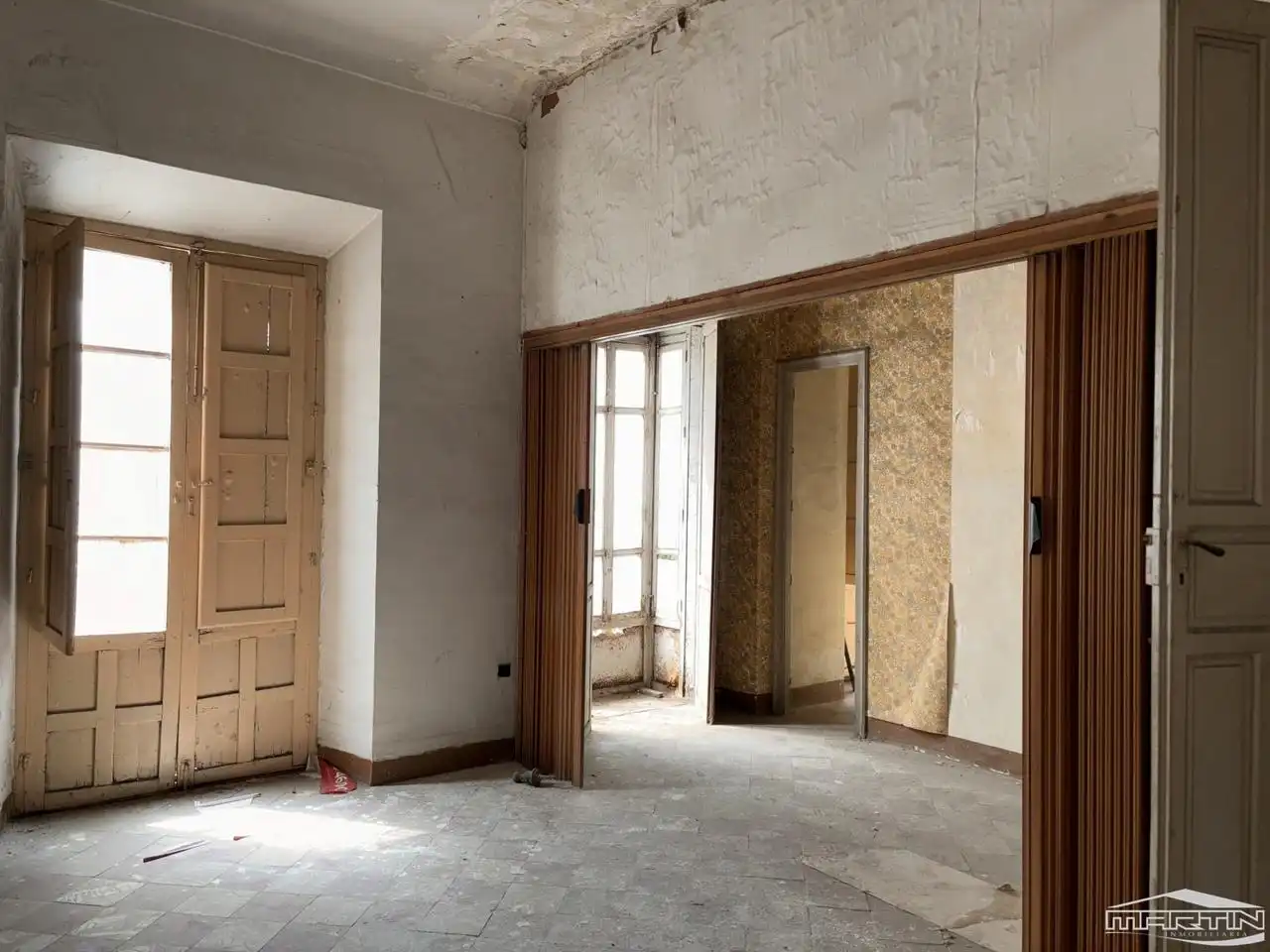 Edificio en venta en Cabra