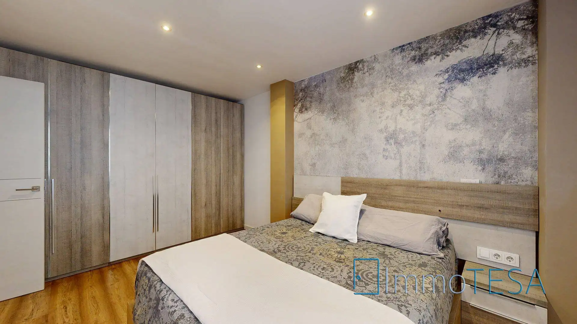 Bedroom of Flat for sale in Sabadell  with Air Conditioner, Heating and Parquet flooring