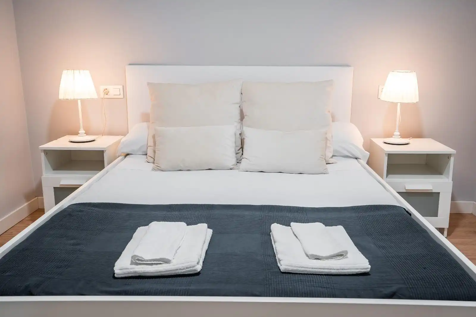 Schlafzimmer von Wohnung zur untervermieten in Beiro