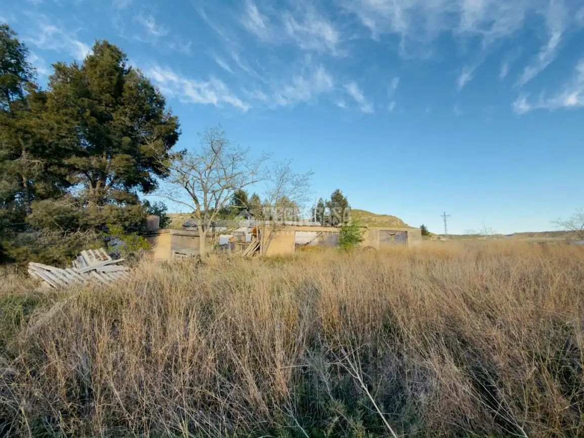 Terreno industrial en venta en Yepes