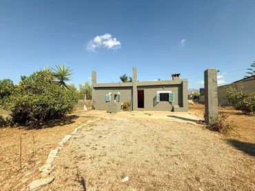 Casa rustica in vendita a Zona Periurbana