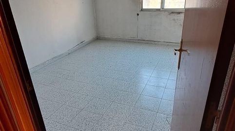 Foto 2 de Piso en venta en La Bozada – Parque Delicias, Zaragoza Capital