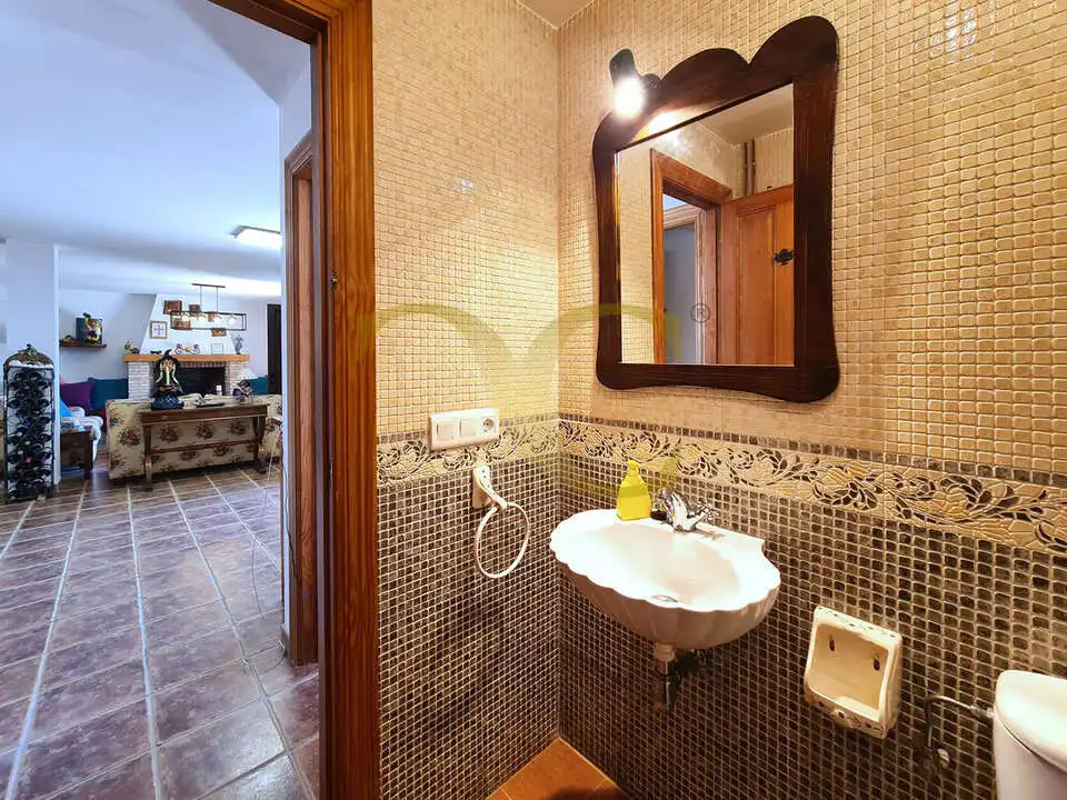 Baño de Casa o chalet en venta en Villaviciosa con Calefacción, Jardín privado y Terraza
