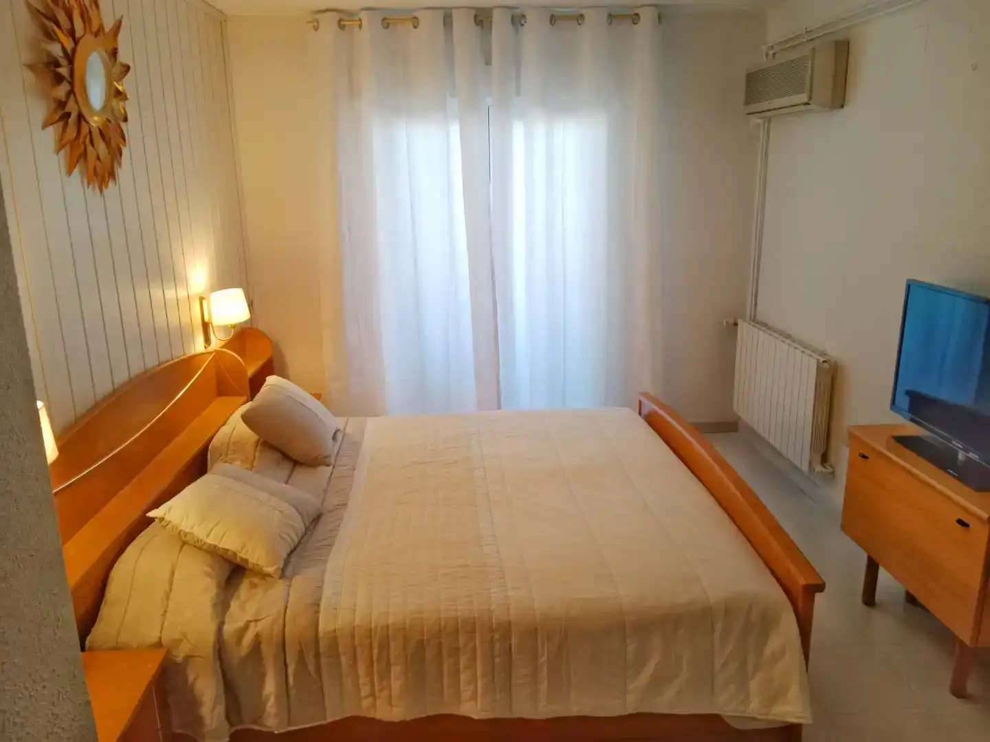 Habitación de Piso en venta en Torrevieja con Aire acondicionado y Balcón
