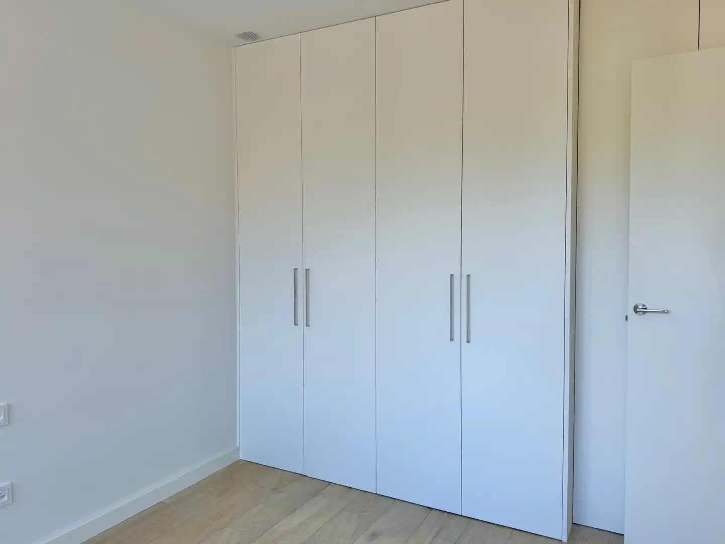 Habitación de Piso de alquiler en Sabadell con Aire acondicionado, Calefacción y Jardín privado
