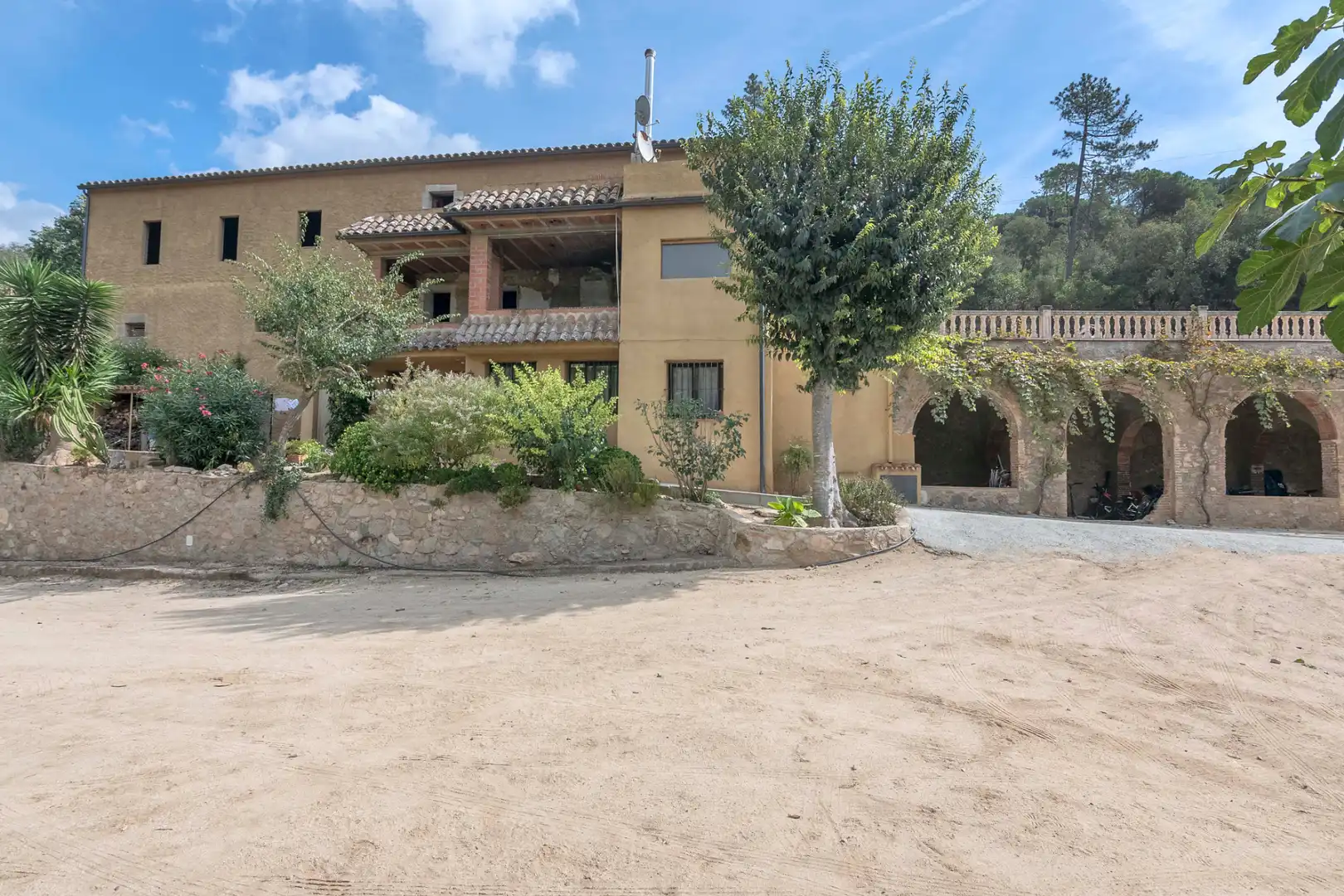 Casa rústica con piscina en venta en Camí Can Cabot de Munt, imagen 2
