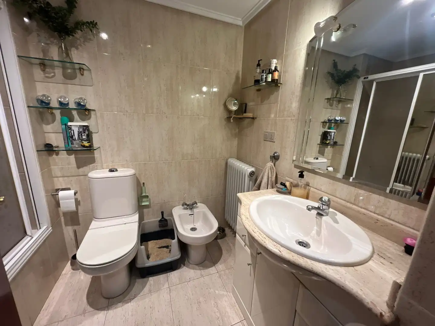 Bathroom of Apartments for sale in  Logroño  with Heating, Parquet flooring and Terrace