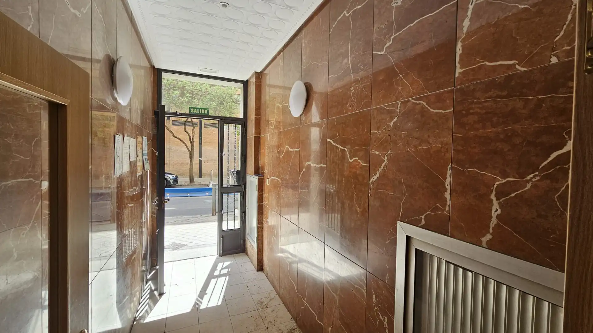 Apartments for sale in Madrid  with Air Conditioner, Heating and Furnished