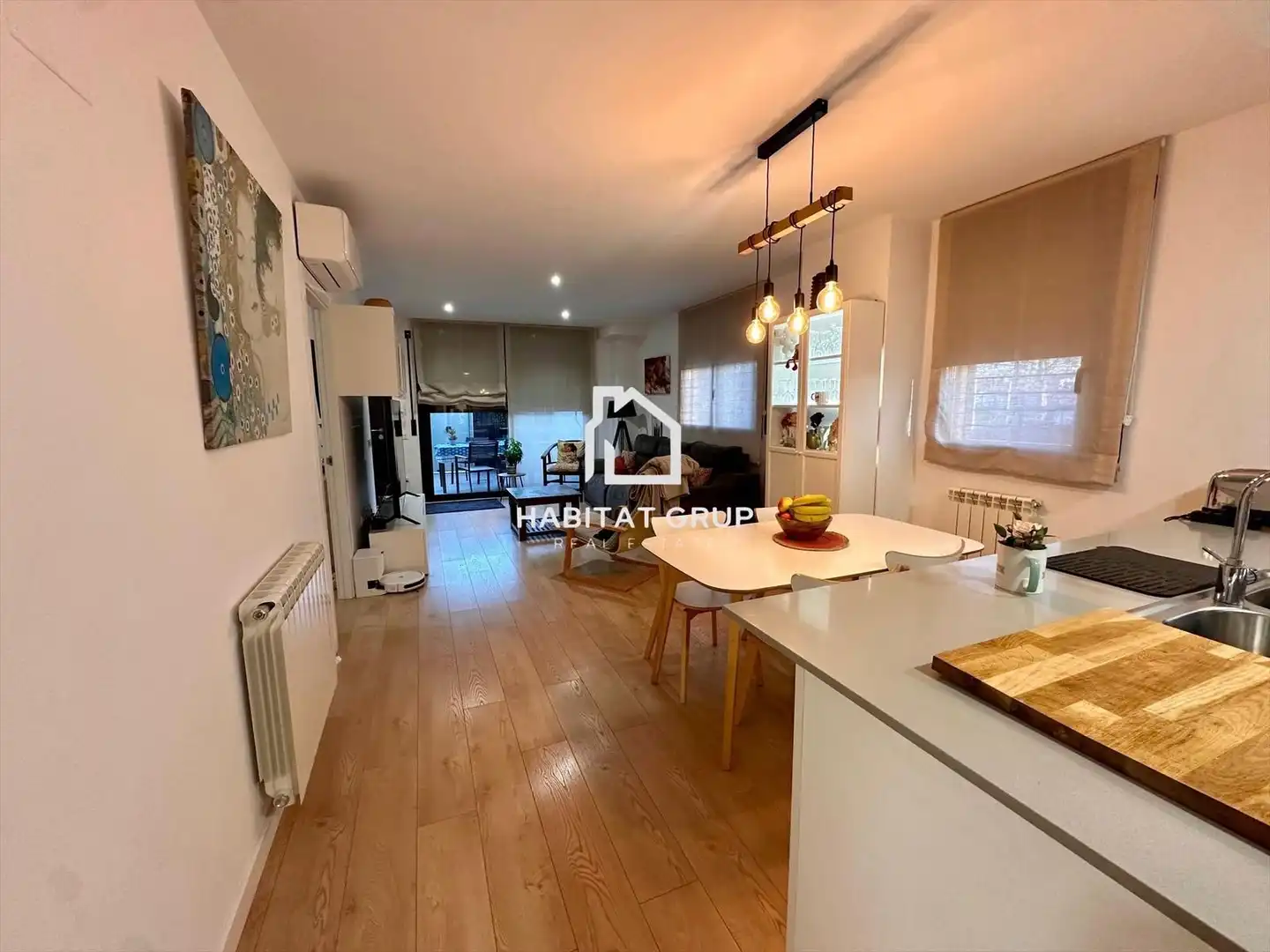 Außenansicht von Wohnung zum Verkauf in Salt mit Klimaanlage und Terrasse