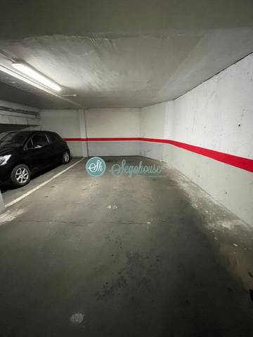 Garaje en Venta en Carretera de Villacastín en El Cerro - Carretera de San Rafael