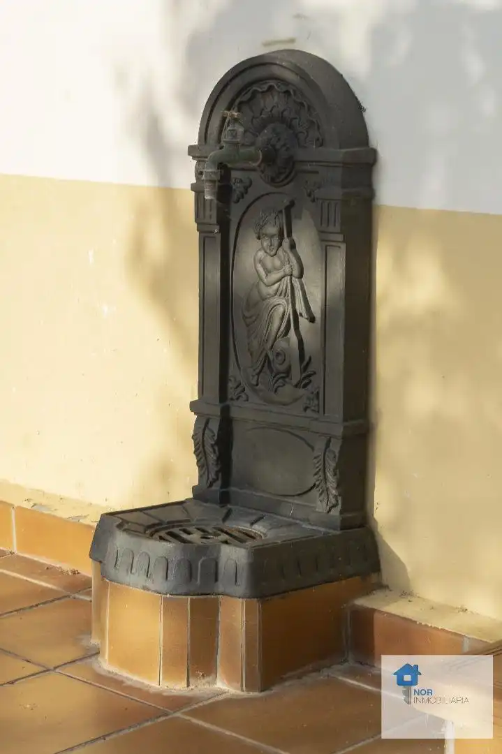 Jardí de Casa o xalet en venda en Liendo amb Terrassa, Traster i Moblat
