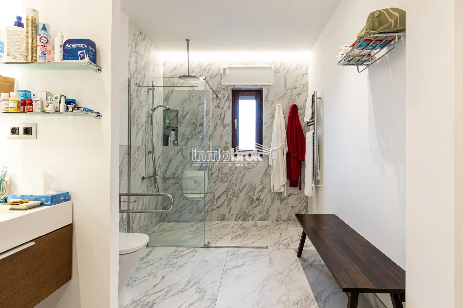 Baño de Casa o chalet en venta en Madrid con Aire acondicionado, Calefacción y Terraza