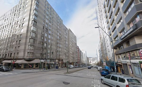 Vista exterior de Pis en venda en A Coruña Capital  amb Parquet i Moblat