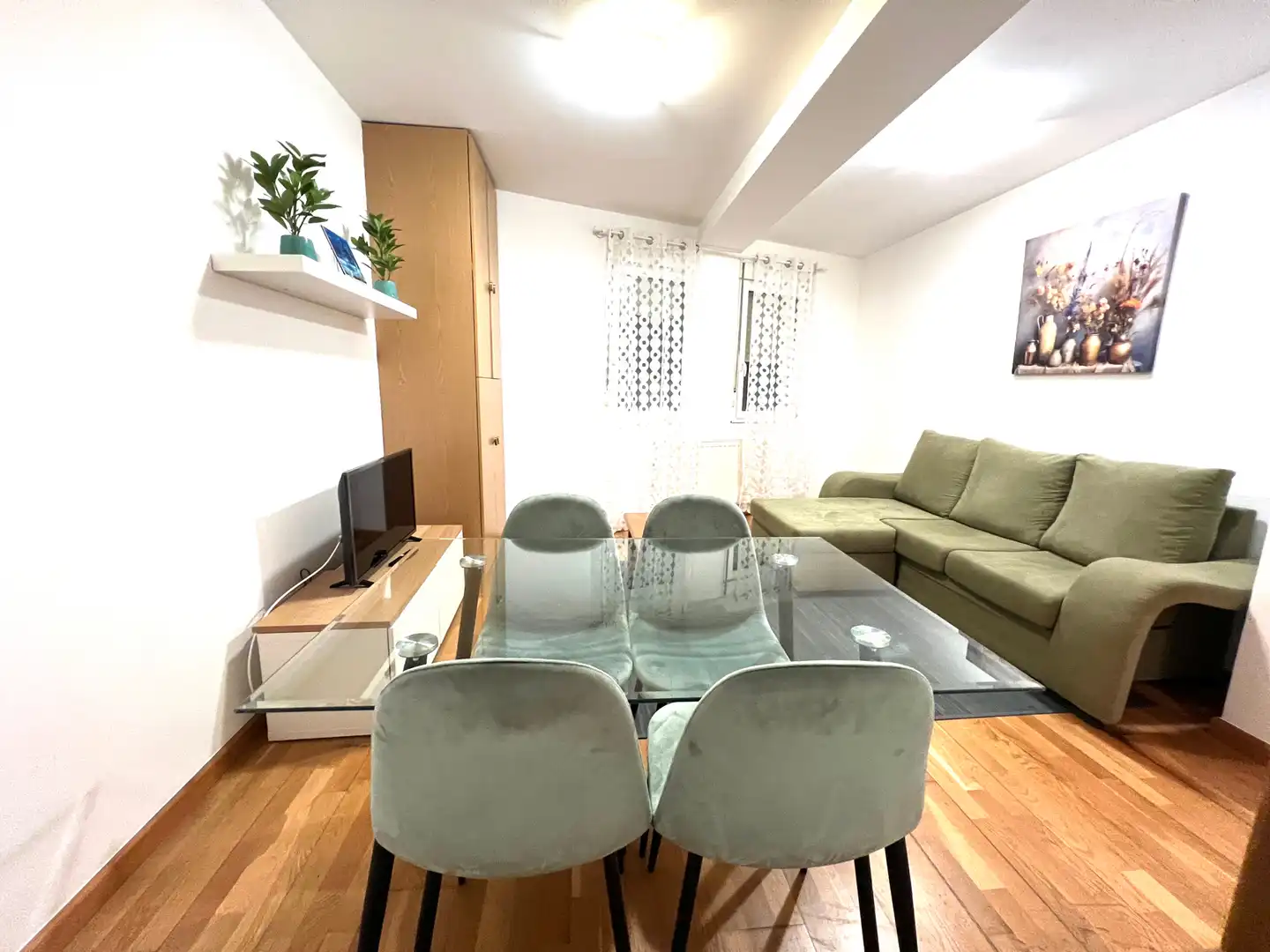 Sala de estar de Apartamento de alquiler en Lugo con Calefacción, Parquet y Amueblado