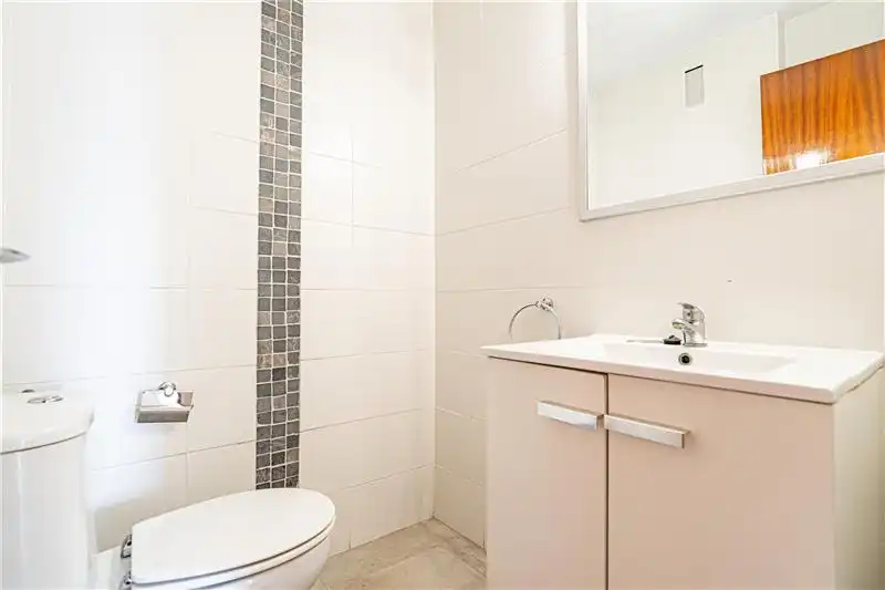 Baño de Piso en venta en  Palma de Mallorca con Terraza