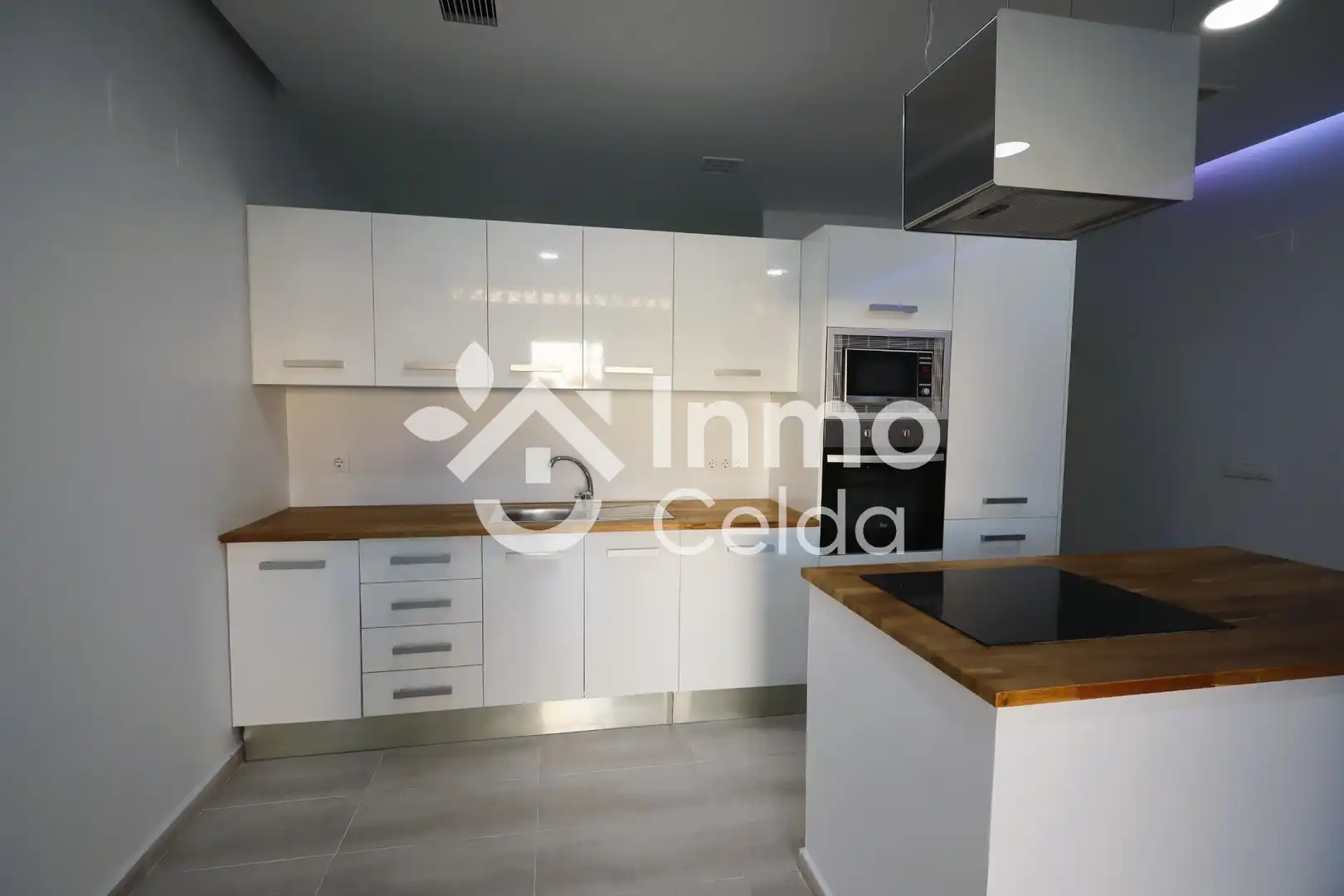 Houses for rent in Urbanizacion Bosque, El Bosque