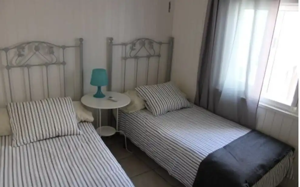 Casa o xalet de lloguer a Avenida los Pinos, Velilla - Velilla Taramay