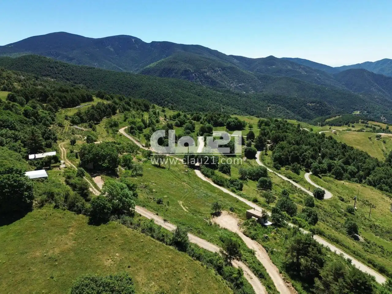 Country homes for sale in Calle Refugi Cal Foguet, Guixers