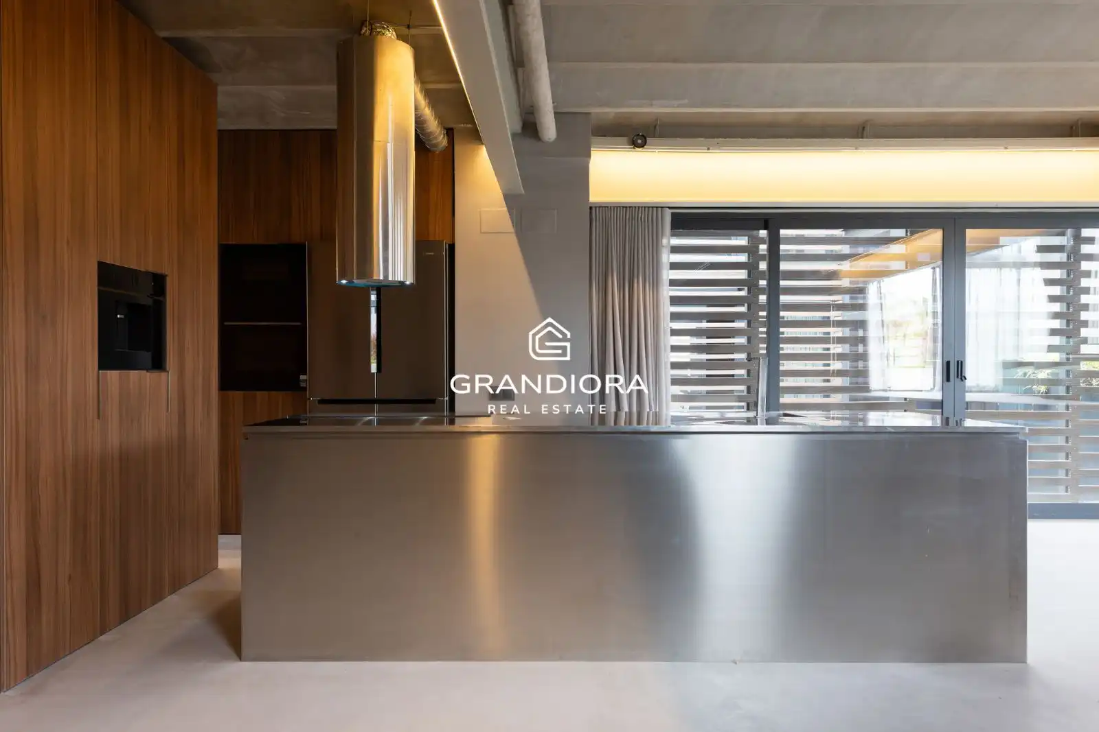 Kitchen of Flat for rent in Barcelona  with Air Conditioner, Terrace and Furnished