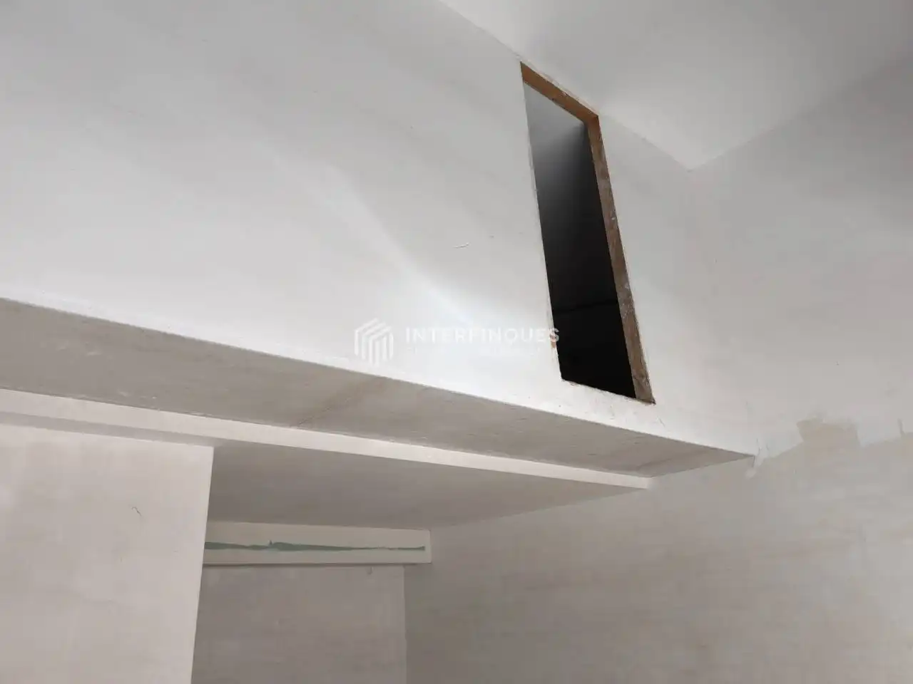Commercial properties for sale in Badalona