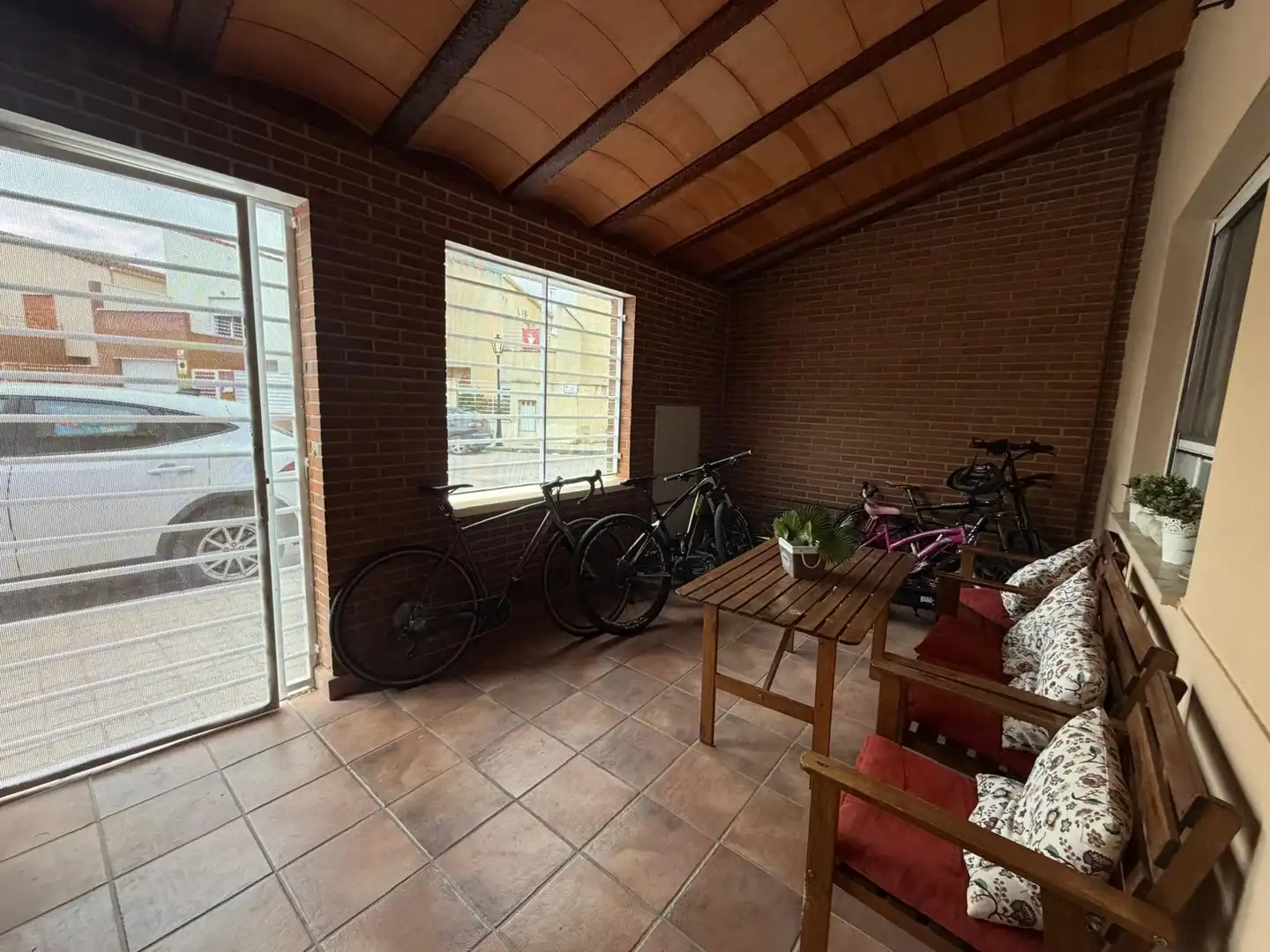 Terraza de Casa adosada en venta en Quintanar de la Orden con Aire acondicionado, Calefacción y Jardín privado