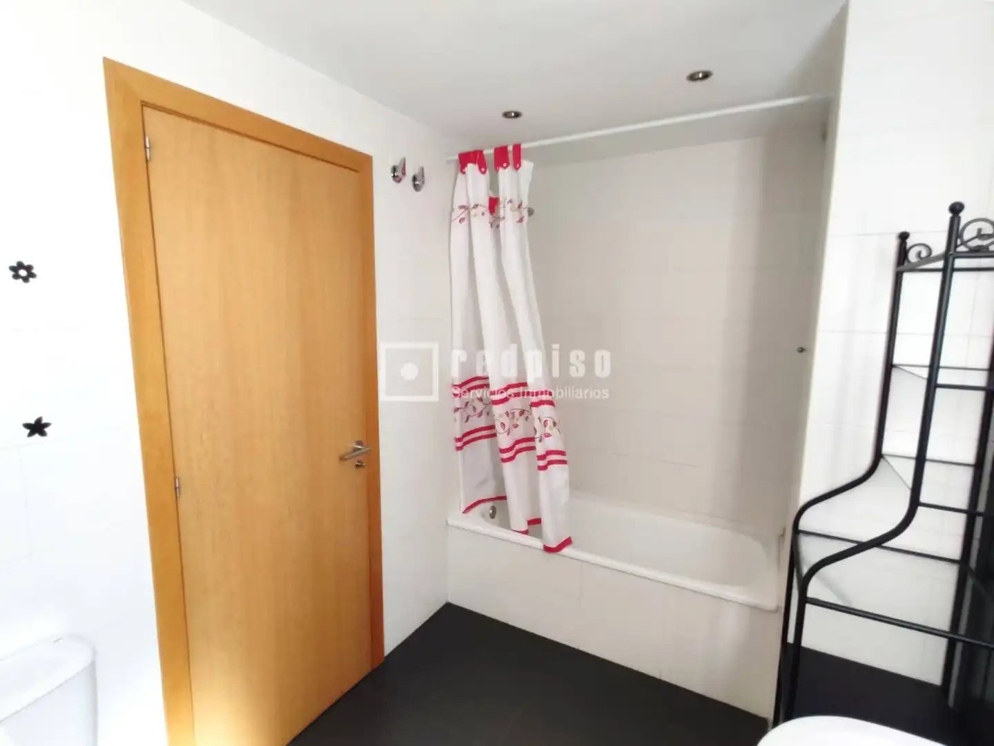 Baño de Piso de alquiler en Móstoles con Aire acondicionado, Calefacción y Trastero