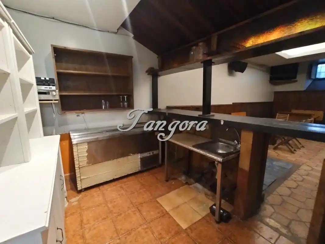 Local en venta en Avenida Basagoiti, Neguri