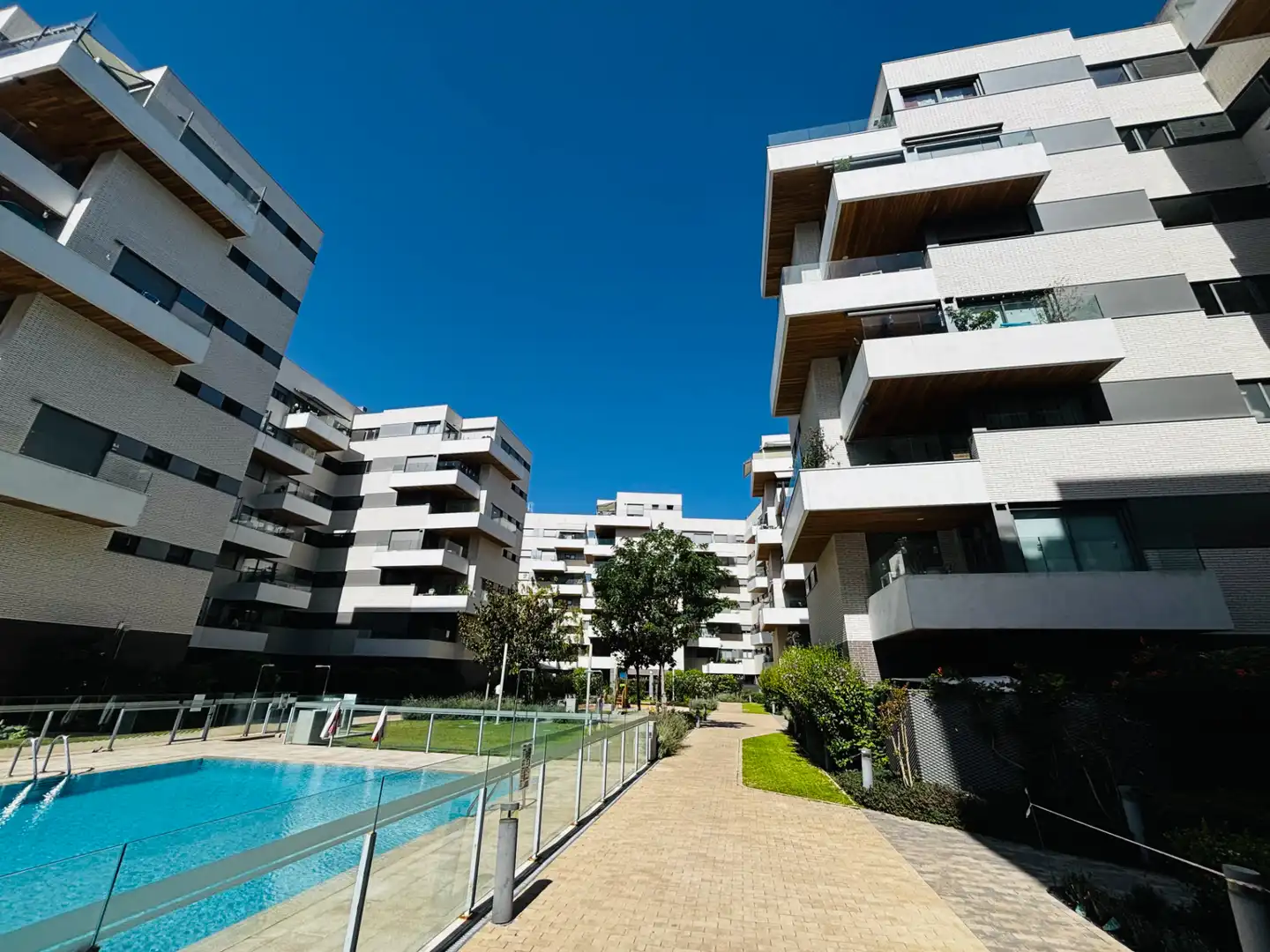 Vista exterior de Piso en venta en Getafe con Aire acondicionado, Calefacción y Jardín privado