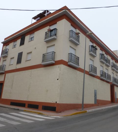 Foto 2 de Piso en venta en Cl Poeta Miguel Hernandez, Puerto Lumbreras, Murcia