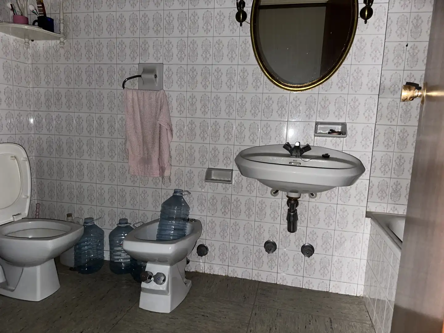 Baño de Piso en venta en Santiago de Compostela  con Calefacción y Trastero