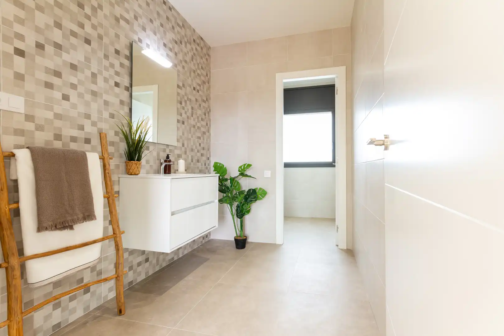 Adosado con terraza en venta en Carrer Mare de Déu de Núria, imagen 29