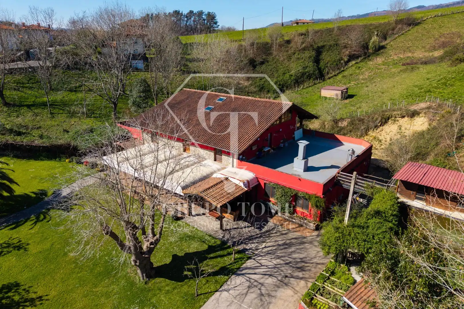 Vista exterior de Casa o chalet en venta en Usurbil con Calefacción, Jardín privado y Terraza