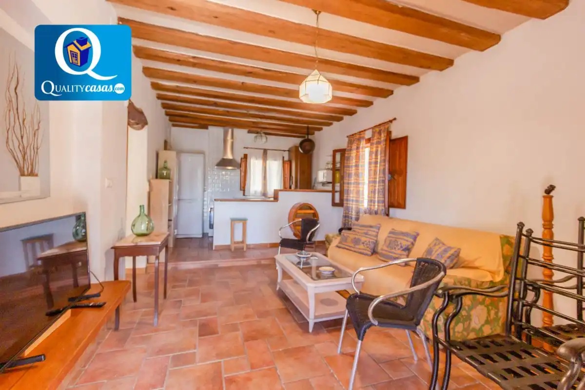 Detached house to rent in Aigües, imagen 4