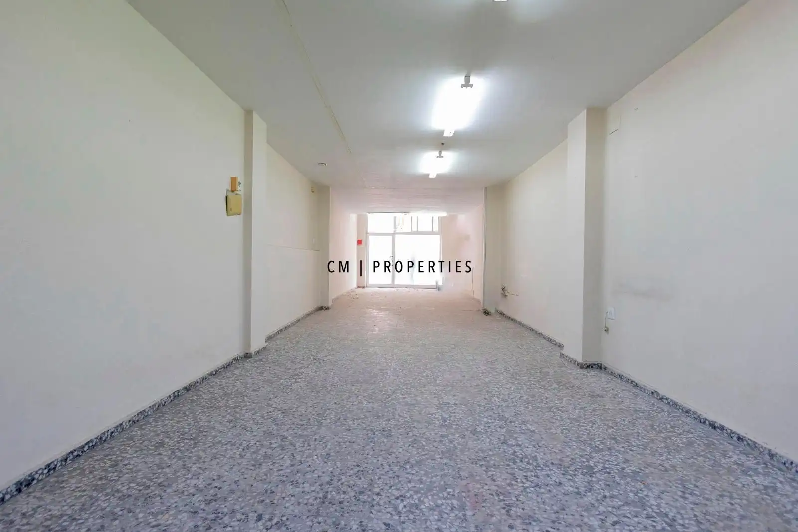 Business premises for sale in Juan Llorens, imagen 12