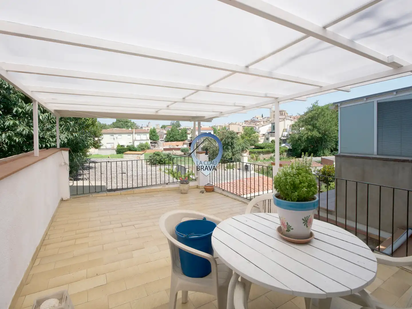 Haus mit Terrasse zum Verkauf in Carrer Pau Casals, imagen 2