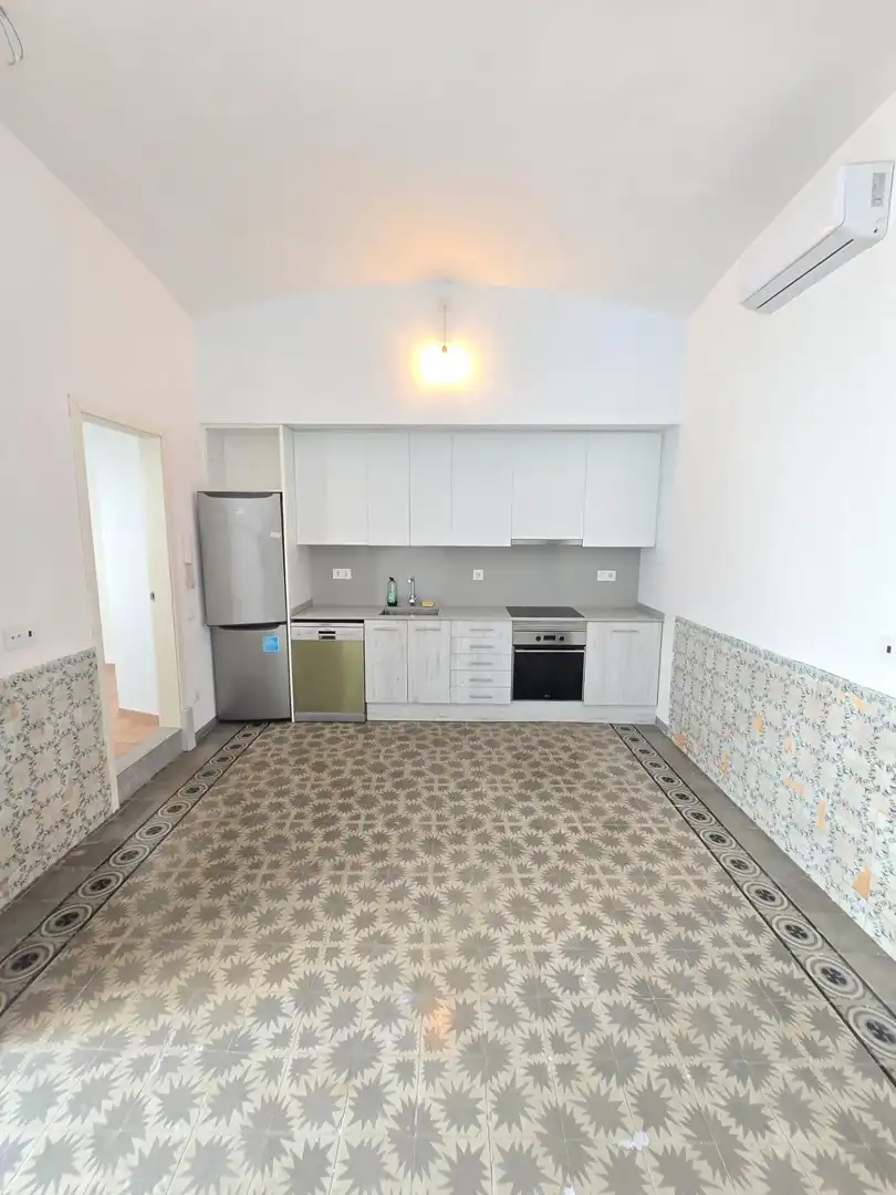 Cocina de Planta baja de alquiler en El Masnou con Aire acondicionado, Calefacción y Jardín privado