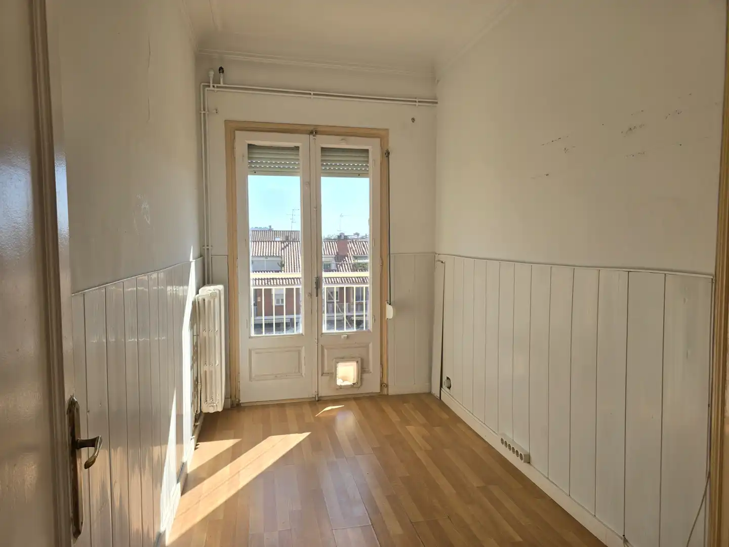 Habitación de Piso en venta en Sabadell con Calefacción, Parquet y Balcón