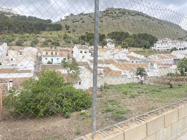 Terreno residencial en Venta en Archidona
