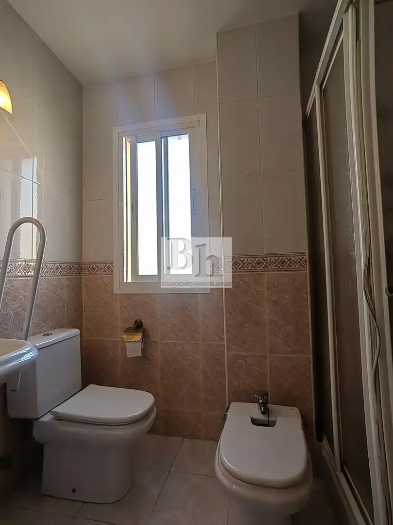 Bany de Pis en venda en Málaga amb Terrassa i Balcó